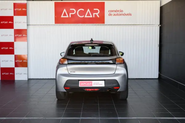 Peugeot 208 1.2 PureTech Active 6