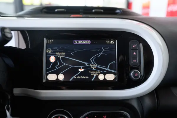 Renault Twingo E-Tech Techno 80 Urban Range 27