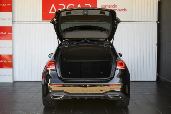 Mercedes-Benz A 180 d AMG Line Aut. 16