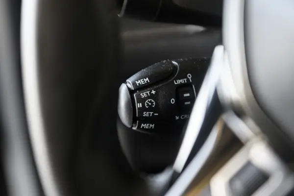 Peugeot 208 1.2 PureTech Active Pack 33