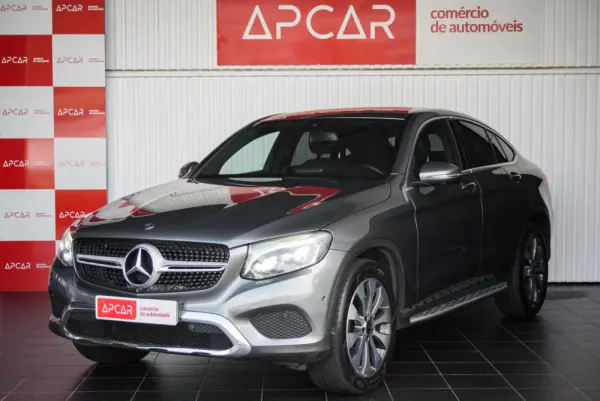 Mercedes-Benz GLC 250 d Coupé AMG Line 4-Matic 7