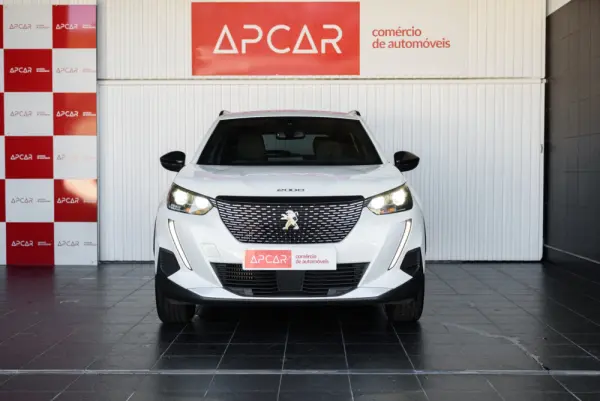Peugeot 2008 1.2 PureTech Allure EAT8 19