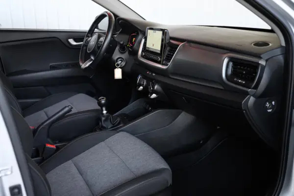 Kia Stonic 1.2 MPi Vibe 47