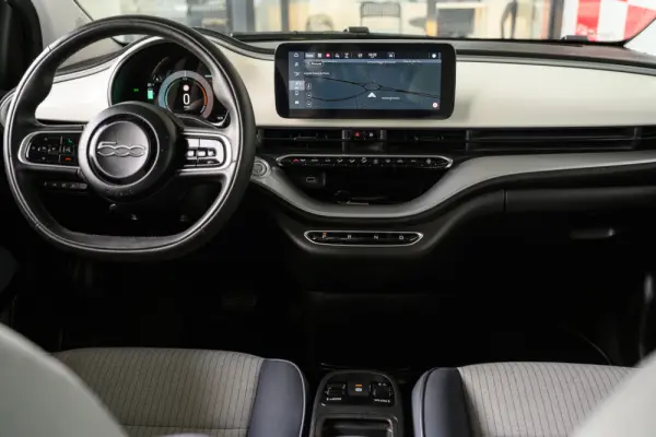 Fiat 500e 42kWh Pop 45