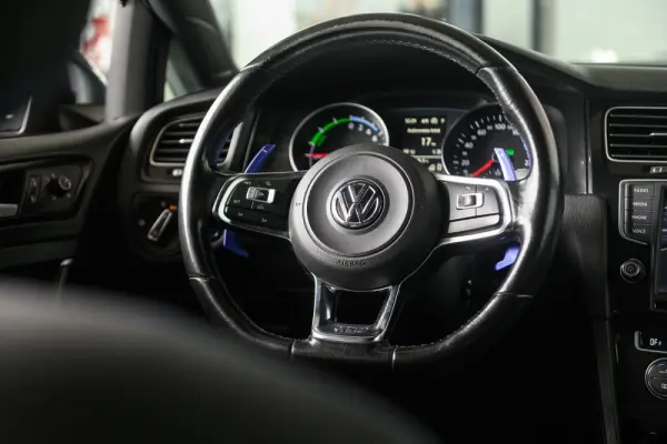 Volkswagen Golf 1.4 GTE Plug-in-Hybrid DSG 49