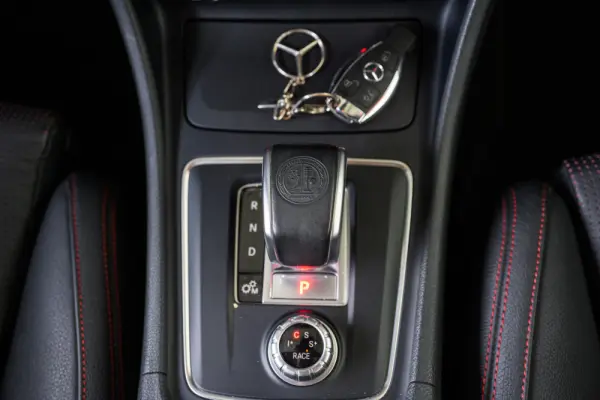Mercedes-Benz GLA 45 AMG 4-Matic 56