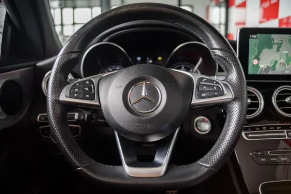 Mercedes-Benz C 250 d Cabrio Aut. 61