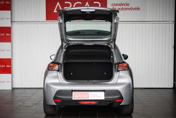 Peugeot 208 1.2 PureTech Active 21