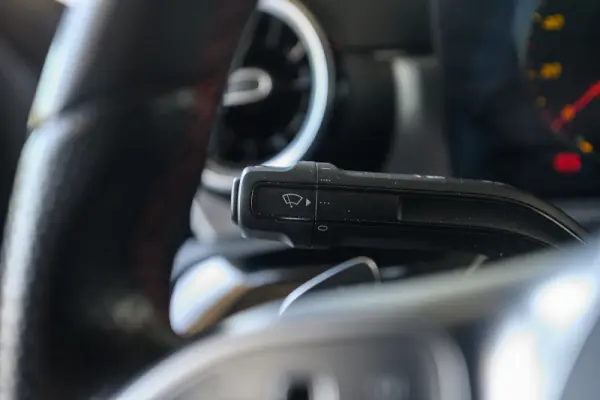 Mercedes-Benz A 180 Limousine d AMG Line Aut. 38