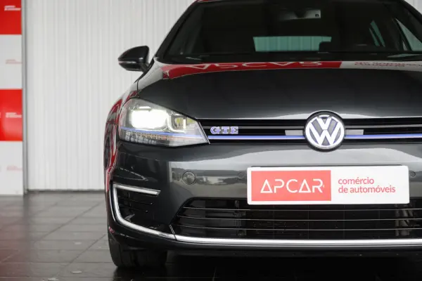 Volkswagen Golf 1.4 GTE Plug-in-Hybrid DSG 10