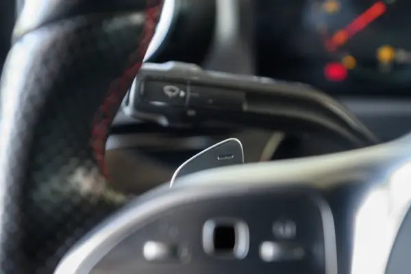 Mercedes-Benz A 180 Limousine d AMG Line Aut. 36