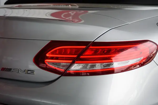Mercedes-Benz C 250 d Cabrio Aut. 23