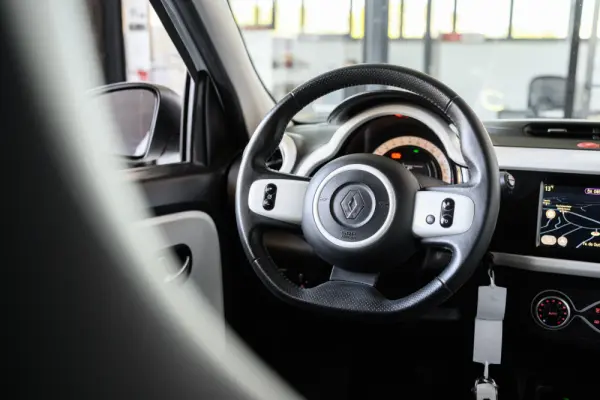 Renault Twingo E-Tech Techno 80 Urban Range 36