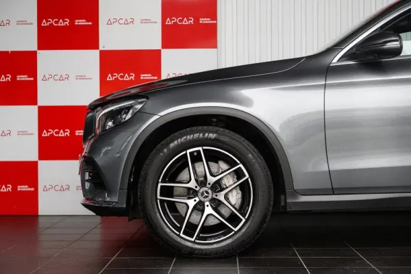Mercedes-Benz GLC 250 d AMG Line 4-Matic 16