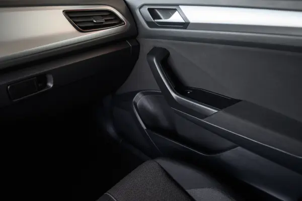 Volkswagen T-Roc 1.0 TSI Life 48