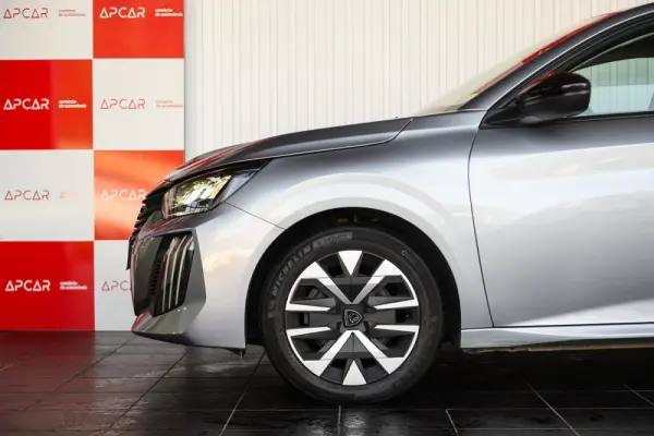 Peugeot 208 1.2 PureTech Active Pack 14