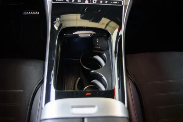 Mercedes-Benz GLC 300 de 4Matic 56