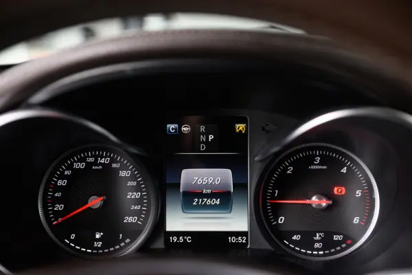 Mercedes-Benz GLC 250 d AMG Line 4-Matic 42