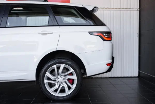Land Rover Range Rover Sport 2.0 Si4 PHEV HSE Dynamic 10