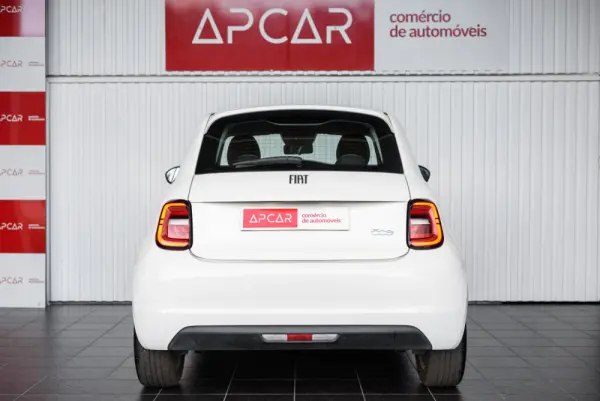 Fiat 500e 42kWh Pop 13