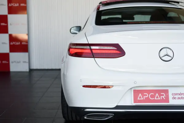 Mercedes-Benz E 220 d 9G-TRONIC Avantgarde 15
