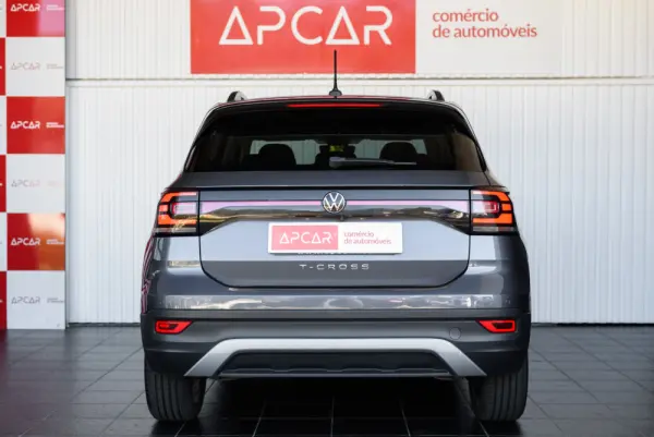 Volkswagen T-Cross 1.0 TSI Life 14