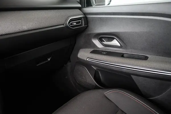 Dacia Jogger 1.0 TCe 90 ECO-G 33