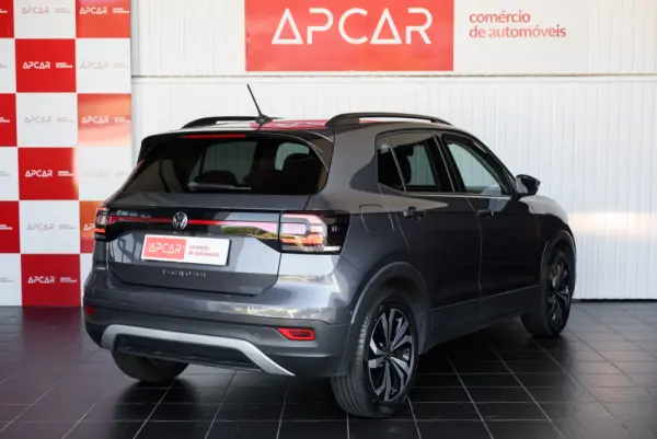 Volkswagen T-Cross 1.0 TSI Life 3