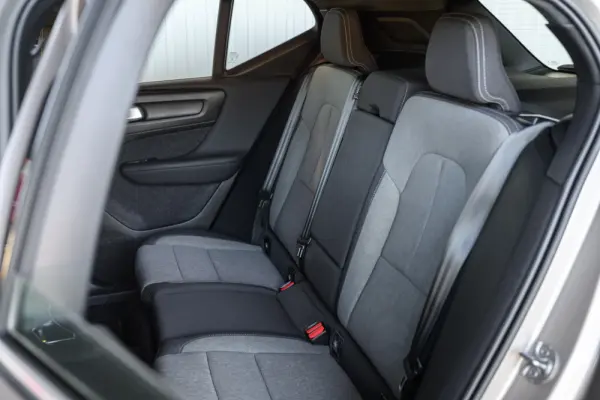 Volvo XC 40 1.5 T4 PHEV Core 27