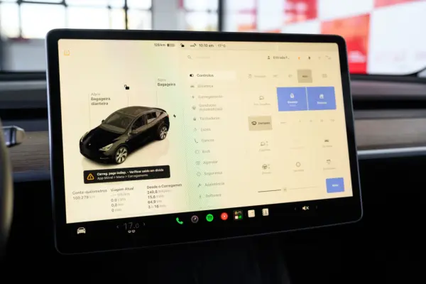 Tesla Model Y Long Range Dual Motor AWD 32