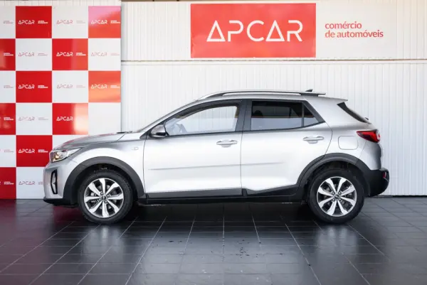 Kia Stonic 1.2 MPi Vibe 8