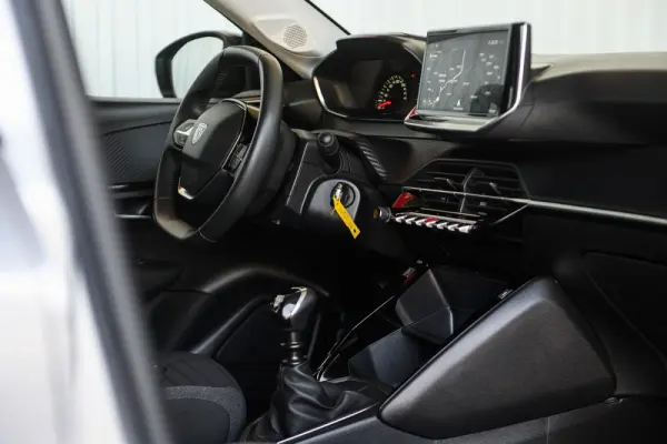 Peugeot 208 1.2 PureTech Active Pack 57