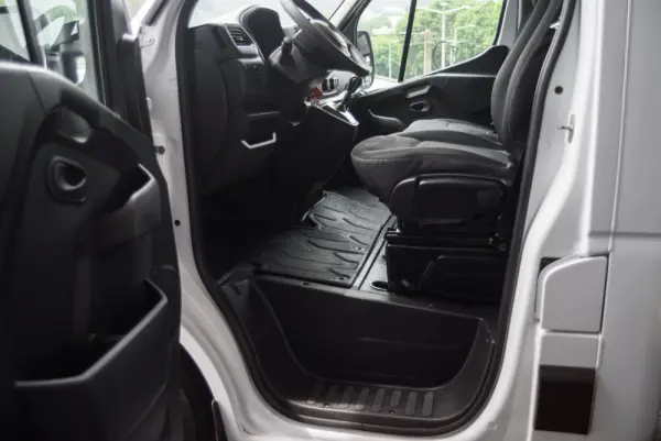 Opel Movano L3H2 DPF 2WD VA Auto 22