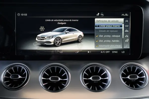 Mercedes-Benz E 220 d 9G-TRONIC Avantgarde 42