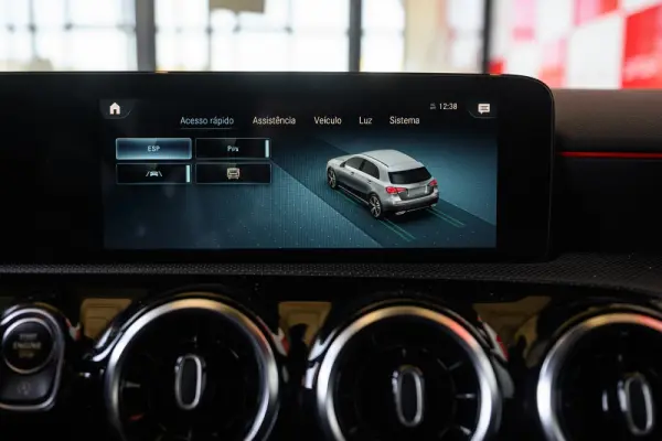 Mercedes-Benz A 180 d AMG Line Aut. 49