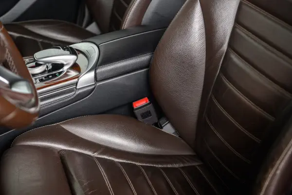 Mercedes-Benz GLC 250 d AMG Line 4-Matic 28