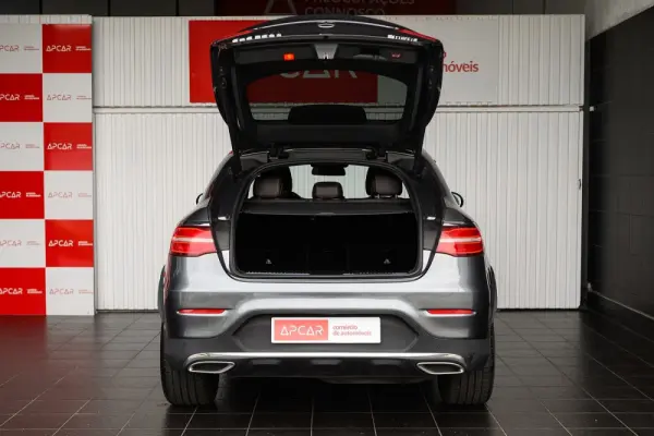 Mercedes-Benz GLC 250 d AMG Line 4-Matic 21