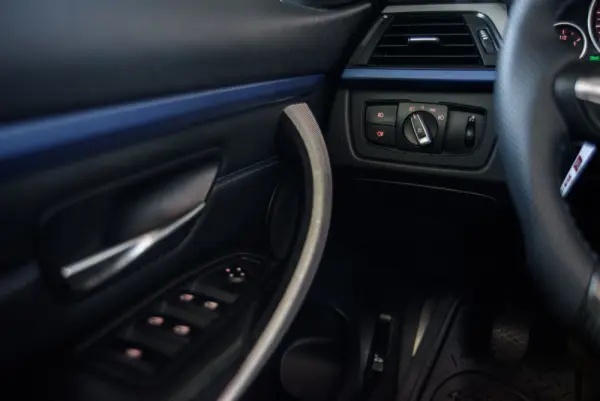 BMW 430 i Pack Desportivo M Auto 28