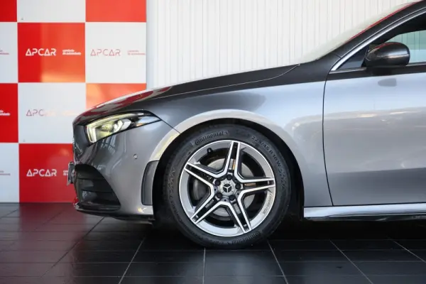 Mercedes-Benz A 180 Limousine d AMG Line Aut. 16