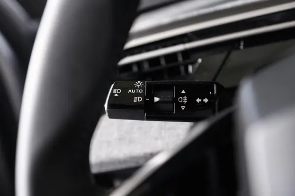 Peugeot 3008 1.2 Hybrid Allure e-DCS6 39