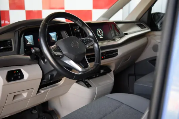 Volkswagen Multivan 1.4 TSI e-Hybrid Life DSG 27