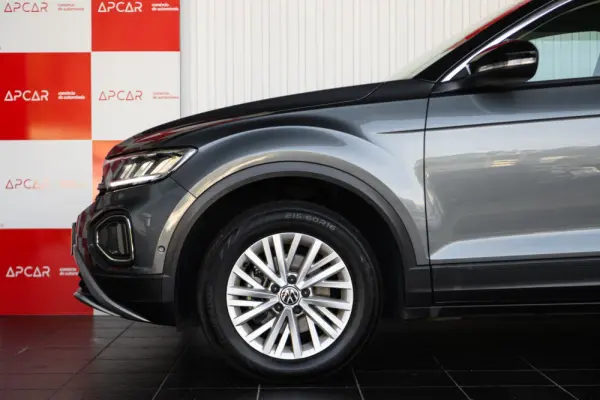 Volkswagen T-Roc 1.0 TSI Life 14