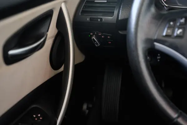 BMW 120 d Cabrio Auto 34