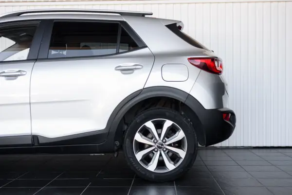 Kia Stonic 1.2 MPi Vibe 10