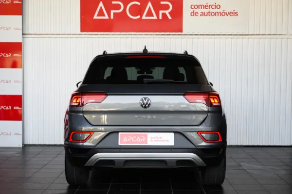 Volkswagen T-Roc 1.0 TSI Life 4