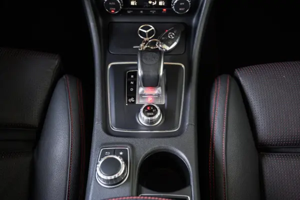 Mercedes-Benz GLA 45 AMG 4-Matic 55