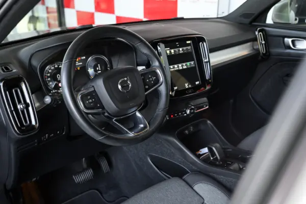 Volvo XC 40 1.5 T4 PHEV Core 22
