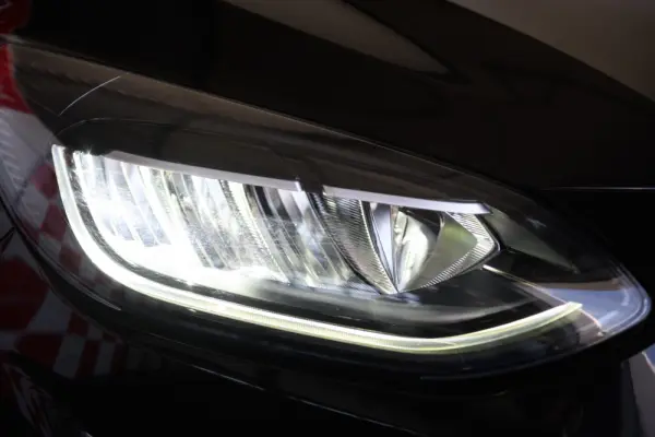 Ford Fiesta 1.0 EcoBoost Trend Connected 14