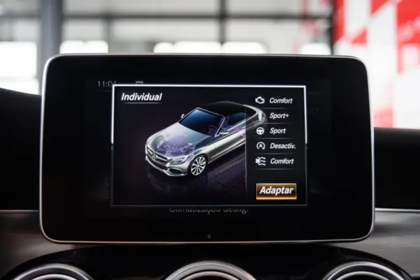 Mercedes-Benz C 250 d Cabrio Aut. 59