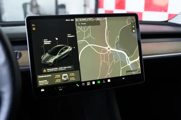 Tesla Model 3 Standard Range Plus RWD 25